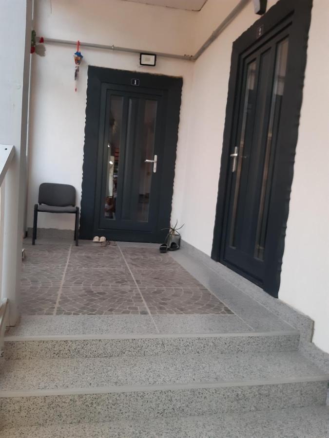 Casa J. Gusbeth Apartamento Braşov Exterior foto